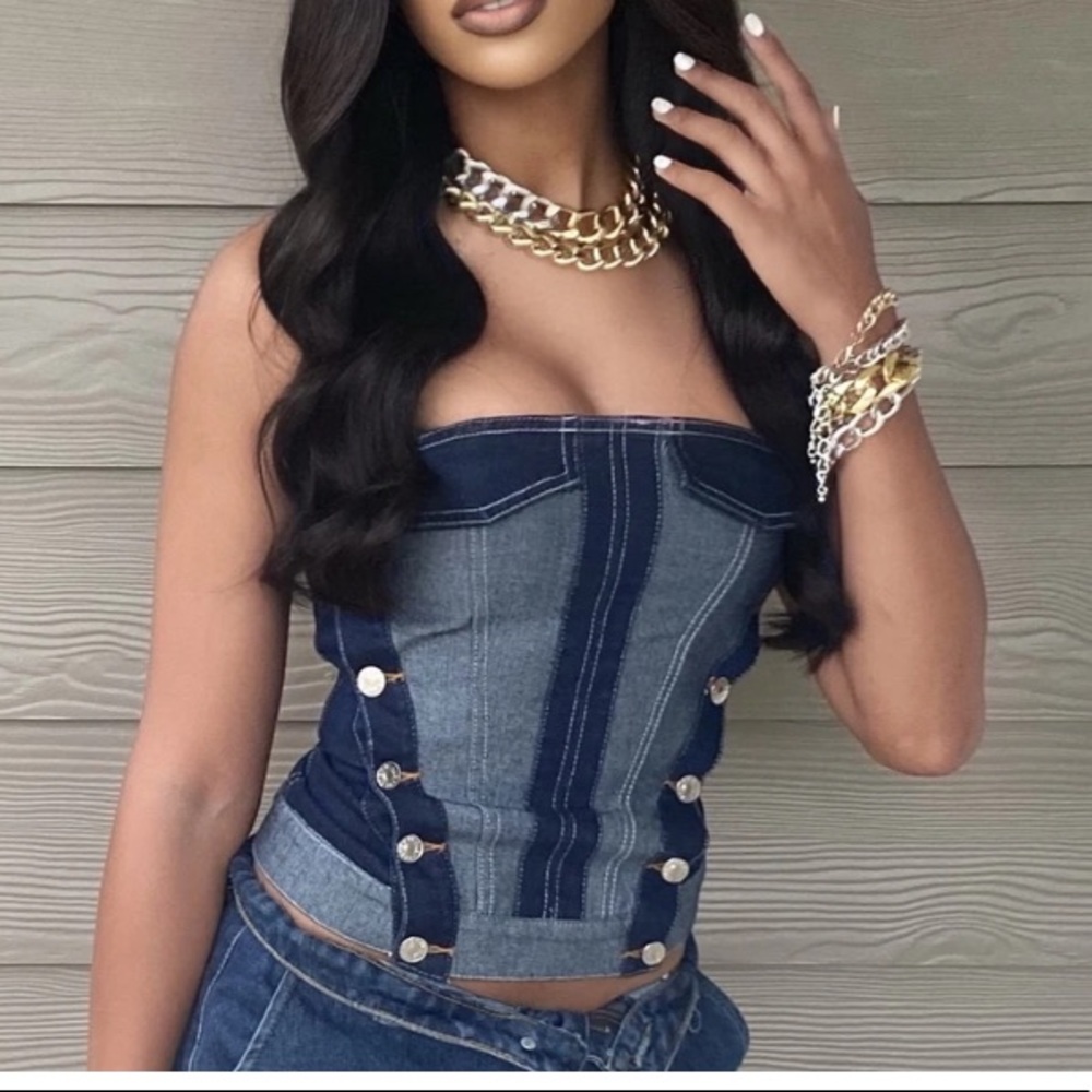 Trendy denim corset top 😍